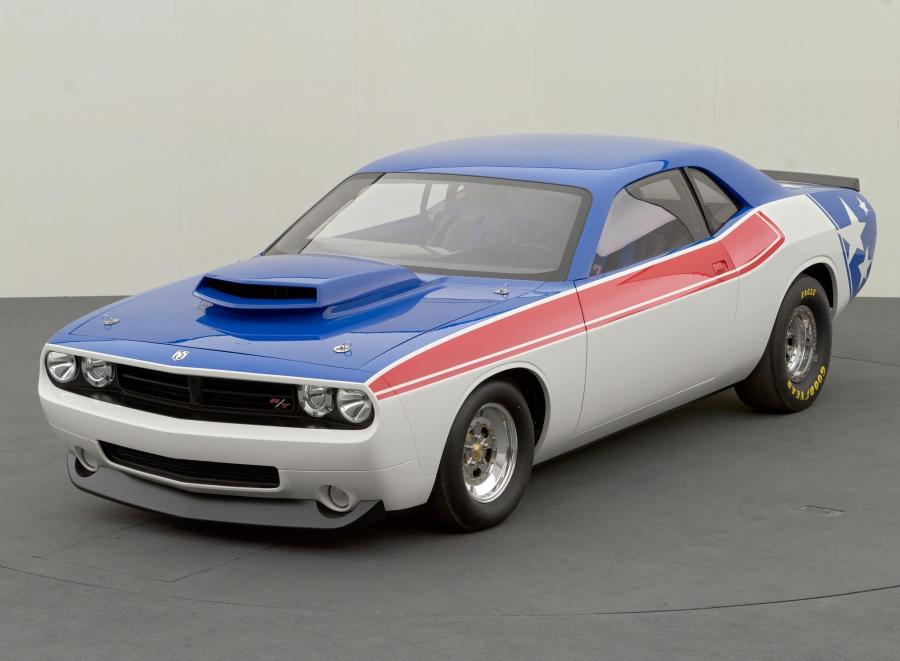  Dodge Challenger Super Stock Concept 2006 года  (фото 9 из 12)